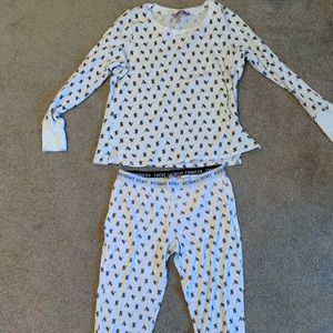 Victoria’s Secret Pajama Set